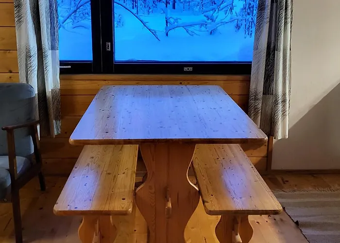 度假居 Maentymajat Äkäslompolo